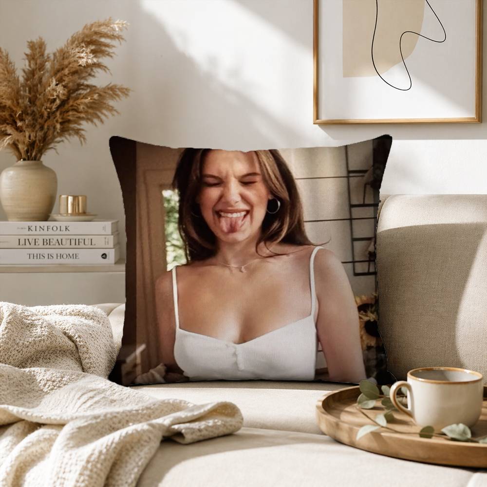 Millie Bobby Brown Pillow Case - Recliner Sofa Cover 评论和价格